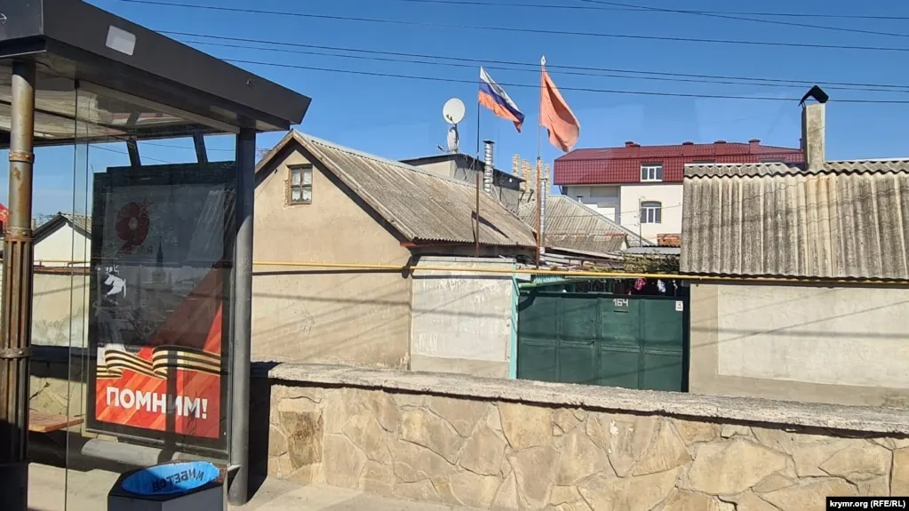 По разным регионам страны и в аннексированном Крыму зафиксированы атаки беспилотников: несколько человек погибли, есть раненые и разрушения; ПВО сообщает о сбитых БПЛА.