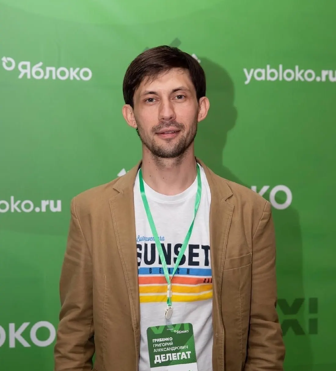 Григорий Грибенко покинул пост председателя иркутского отделения «Яблоко». Его временно заменил Пётр Харитоненко; ранее Грибенко несколько раз арестовывали по административным делам о невыполнении медосвидетельствования.