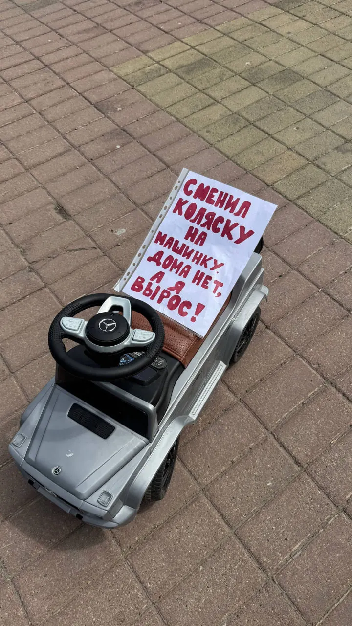 Семьи, взявшие кредиты на строительство частных домов, остались без жилья и требуют помощи у властей Иркутской области; в реестре — более 70 пострадавших.