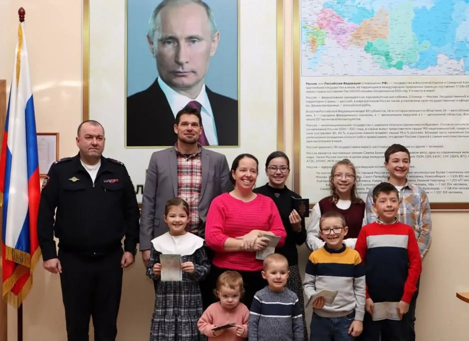 В 2025 году 1112 иностранцев оформили специальные визы для переезда в Россию по программе для лиц, придерживающихся традиционных российских духовно‑нравственных ценностей, сообщили в МИД.