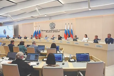 Если из партийного списка выбудет четверть кандидатов, партия будет снята с выборов. В проекте постановления, которое планируется принять 20 июля, фигурирует формальное исключение, связанное с Владимиром Болдыревым.
