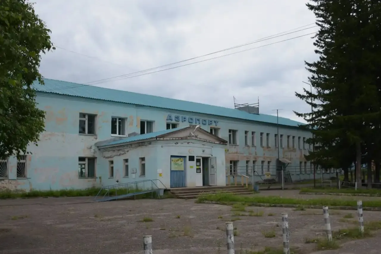 Власти и оператор оплатят текущий ремонт взлетно‑посадочной полосы, чтобы как можно скорее восстановить авиасообщение Киренского округа, остававшегося без рейсов с 1 июня.