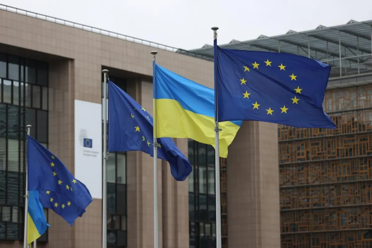 Председатель Европейского совета Антониу Кошта в соцсети X заявил, что ЕС продвинулся в усилении давления на Россию и поддержке Украины, назвав это основой стратегии союза по достижению «справедливого и устойчивого мира».