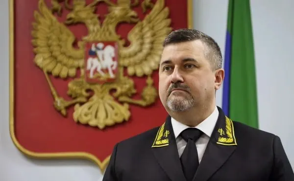 На официальном портале опубликован указ о назначении Фёдора Щукина главой Дагестана. Он сменит Сергея Меликова; Щукину 49 лет, ранее он занимал ряд судебных постов.