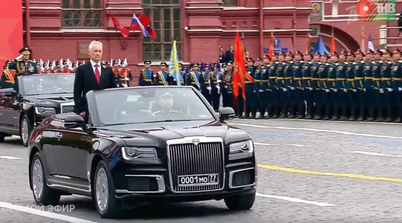 Кабриолет Aurus собран в Москве; другие модели этой линейки также выпускают в Елабуге.