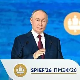 На ПИЭФ президент заявил, что ознакомился с открытым письмом Зеленского «бегло», не считает личную встречу целесообразной и прокомментировал сообщения о возможных ударах.