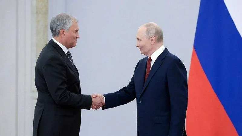 После вручения ордена «За доблестный труд» спикер Госдумы отметил вклад президента в становление конкурентной партийной системы и подчеркнул единство депутатов.