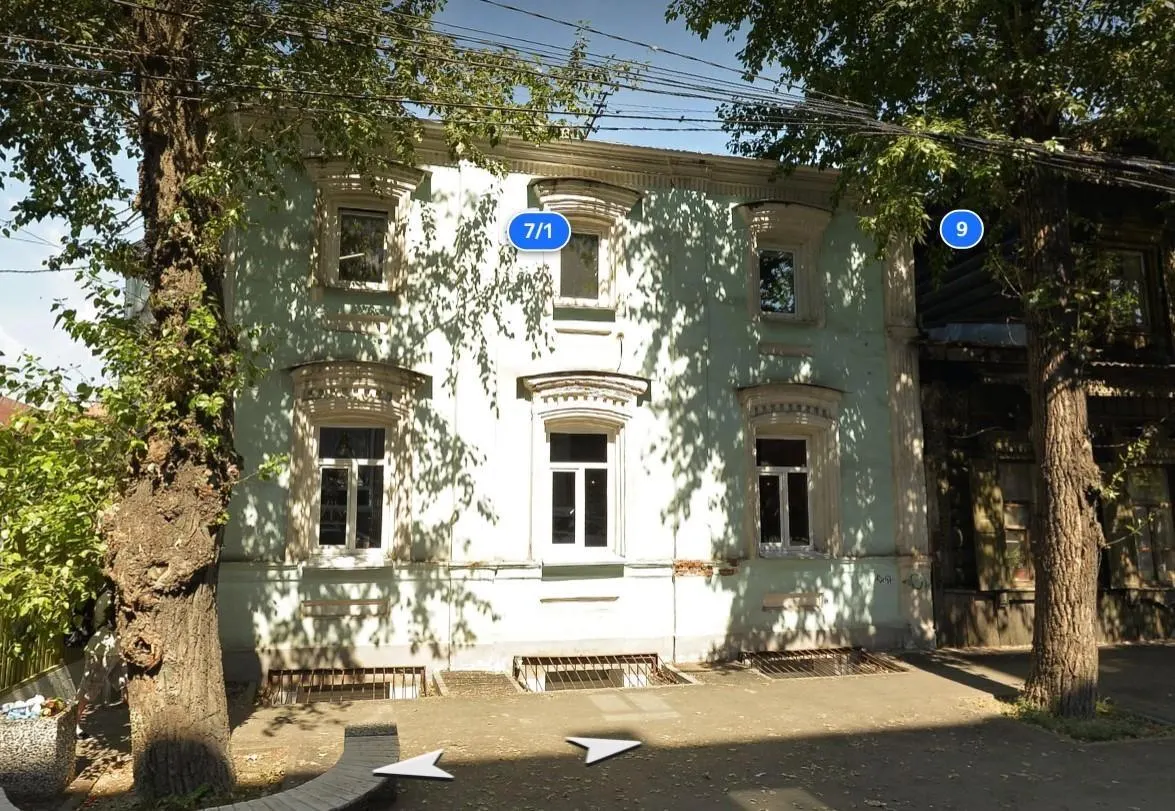 Арбитраж признал недействительной продажу исторического здания на Свердлова, 7: дом и участок должны быть возвращены в муниципальную собственность, мэрия вернёт компании уплаченные средства.