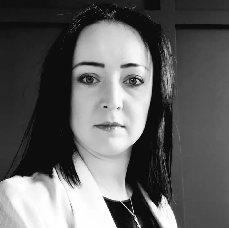 Конституционный суд признал, что взрослые дети могут требовать лишения родительских прав родителей, совершивших над ними насилие в детстве, даже если к моменту обращения они уже достигли совершеннолетия.