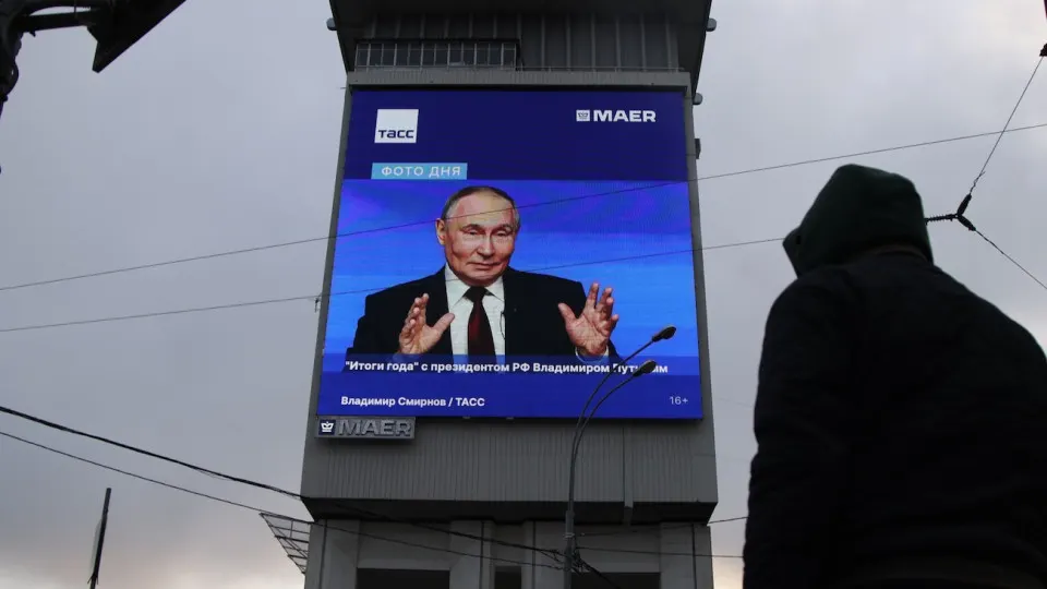 Минэкономразвития зафиксировало рост ВВП на 0,3% за первое полугодие 2026 года. Темпы значительно замедлились, гражданские отрасли уходят в рецессию, а прогнозы на год сведены к нулевому или близкому к нему росту.