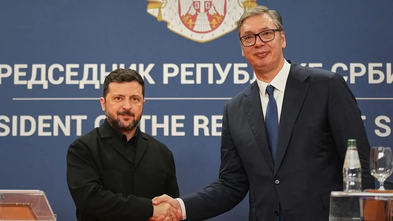 Немецкий журналист спросил у президента Украины, как Европа может помочь убить больше российских военнослужащих; Зеленский ответил, что Украине нужно больше оружия, а позднее российские ведомства назвали этот вопрос недопустимым и преступным, возбудив дело.