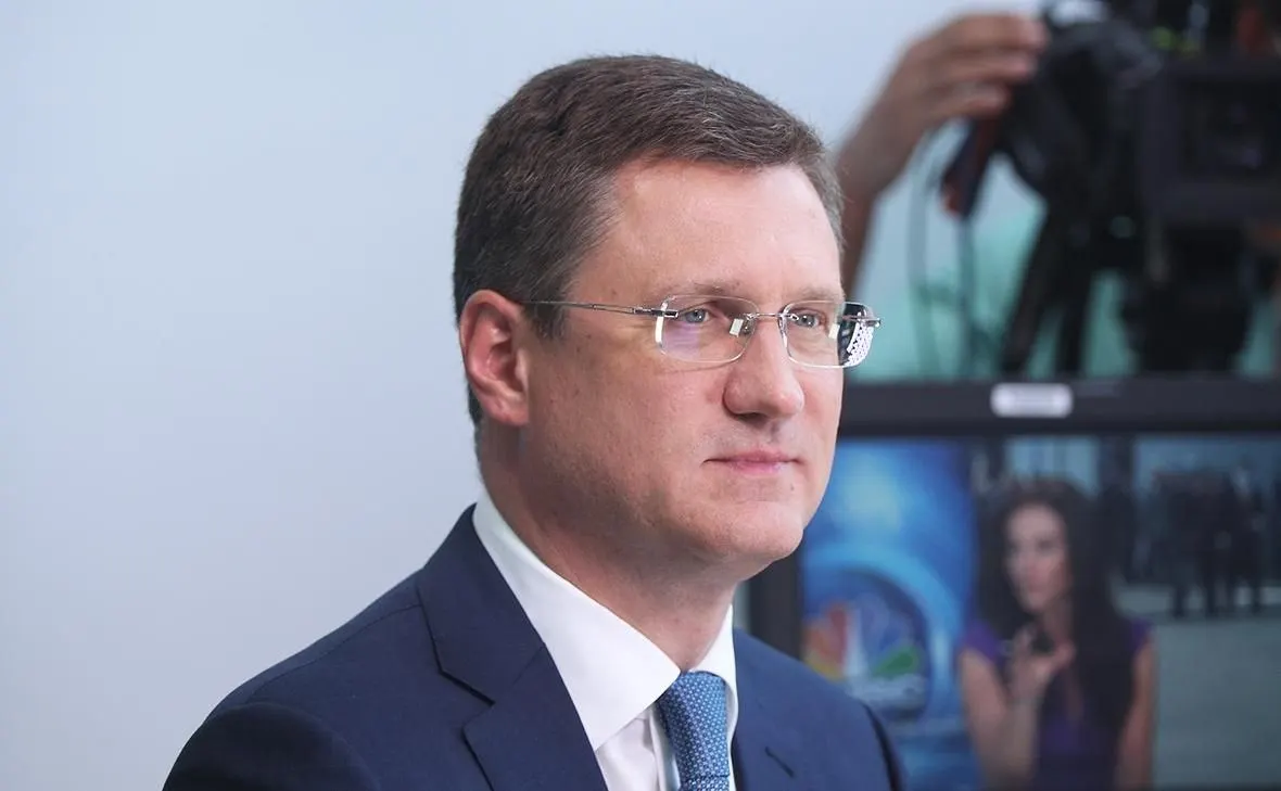 За три года экономика РФ достигла реального роста свыше 10%. Правительство рассчитывает на скорое возобновление работы НПЗ и решения региональных топливных проблем на фоне нарастающего импорта.