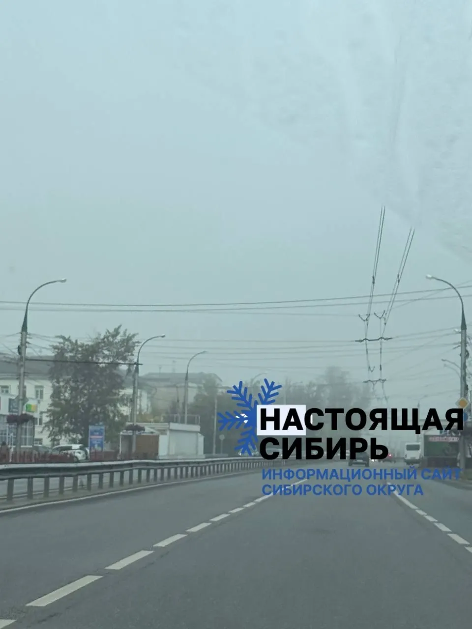 Утренний туман парализовал работу аэропорта Иркутска: график прибытия и вылета сместился, пассажиры ждут в терминале, задержки достигают нескольких часов.