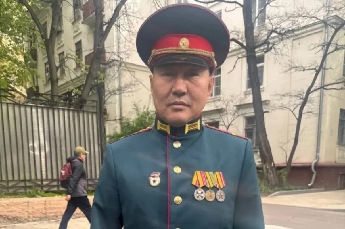 Лидеры иркутской группы «Единая Россия» уходят от парламентских кресел, передавая место в Госдуме Марии Васильковой; ожидаются последующие denkitis и перераспределение полномочий.