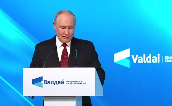 Президент изложил позиции по ситуации вокруг СВО, указал на причины конфликта и призвал к мирному диалогу и совместным шагам.