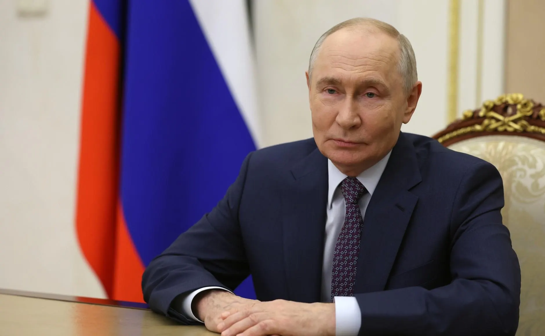 Глава государства поздравил педагогов с профессиональным праздником и выразил благодарность за их труд.